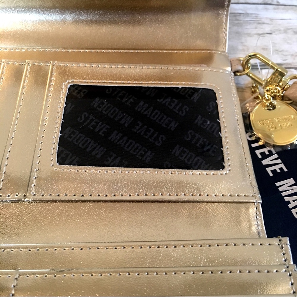 Steve Madden Wallet Wristlet - Cream Color - Picture 6 of 7